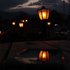 کافه بوم 201 در شب